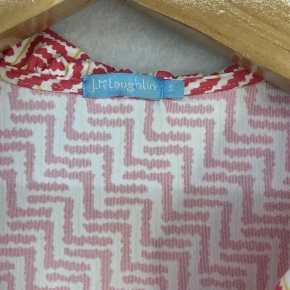 J McLaughlin Women’s Durham Ruffle Red Geometric Catalina‎ Cloth Top Size Small - Picture 4 of 5